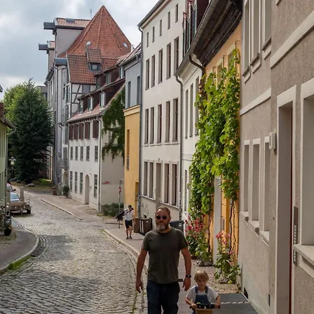 Ueber Den Daechern Der Altstadt アパート ロストック